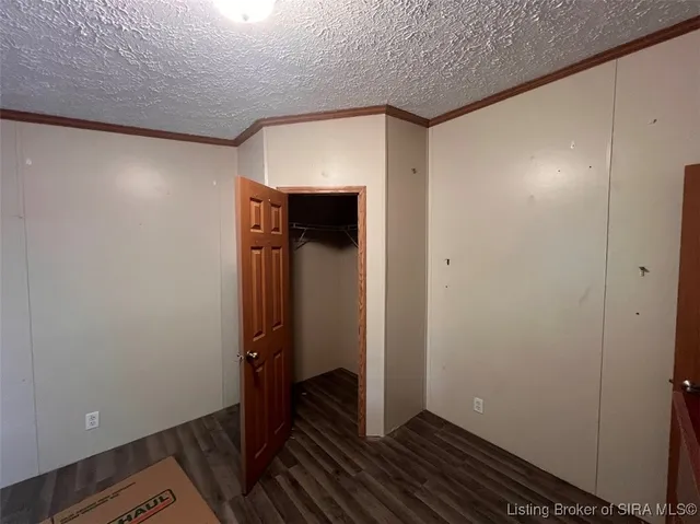 $235,000 | 1603 McIntyre Road, New Washington, IN 47162