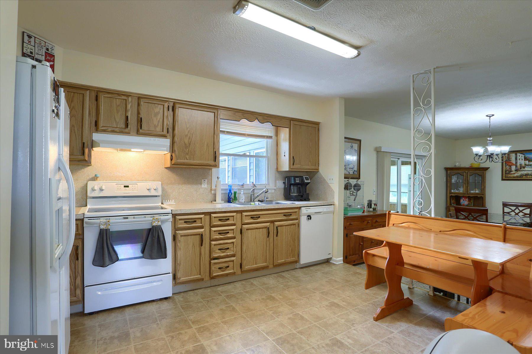 3221 North Scenic Road Harrisburg, PA 17109 - Photo 4 of 18 Gallery Image 4