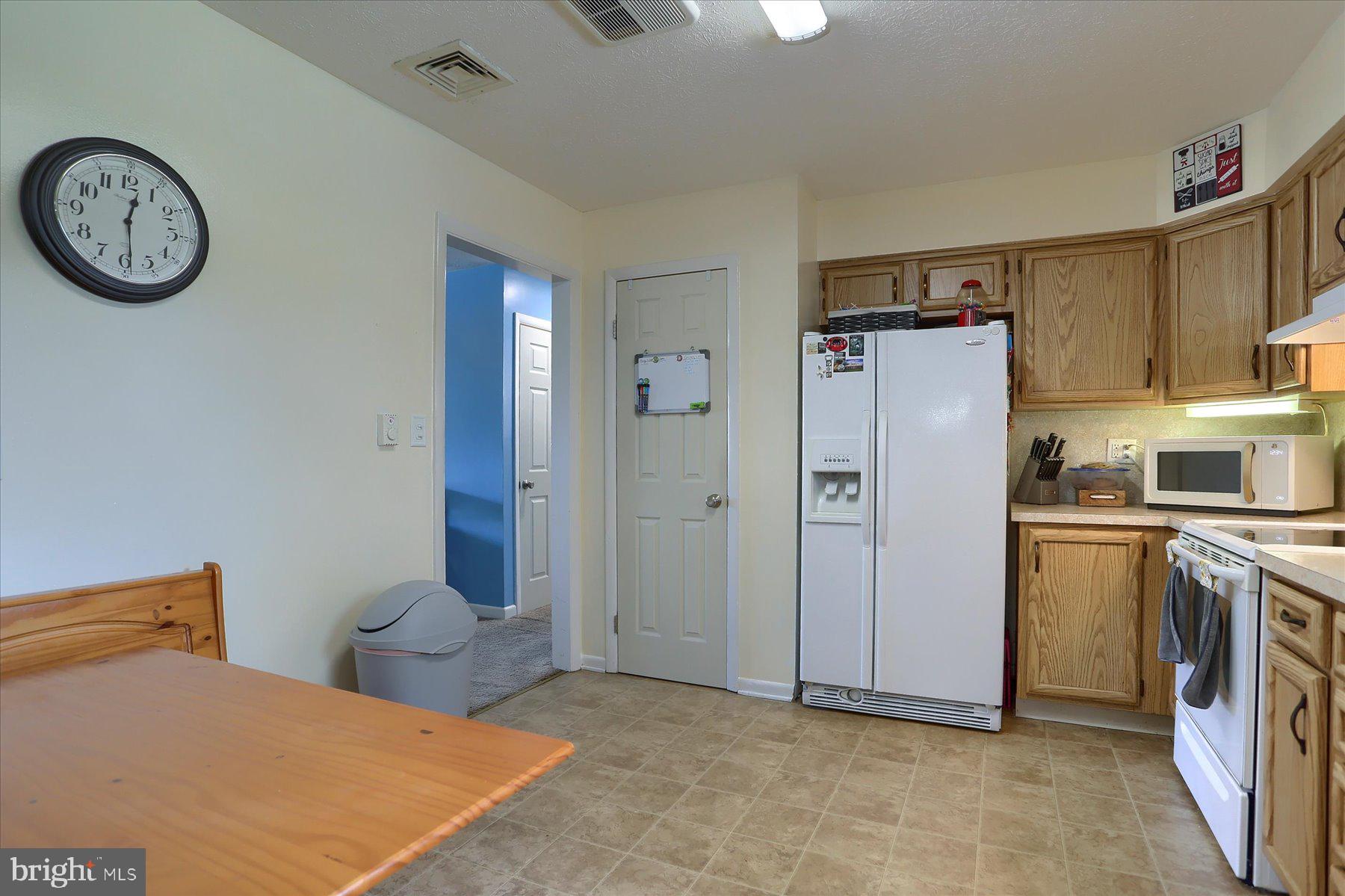 3221 North Scenic Road Harrisburg, PA 17109 - Photo 5 of 18 Gallery Image 5