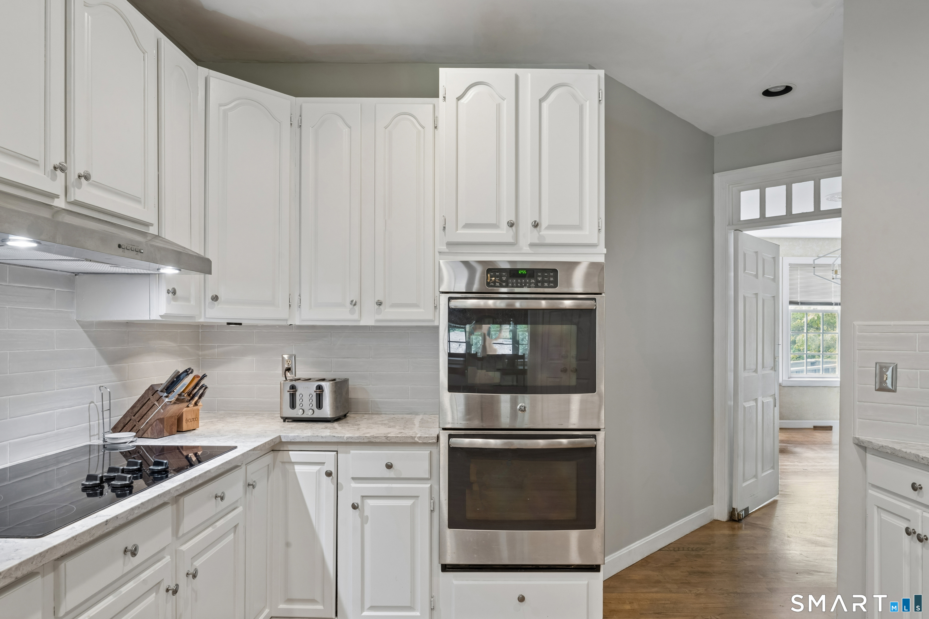 9 Marlin Road Newtown, CT 06482 - Photo 6 of 40 Gallery Image 6