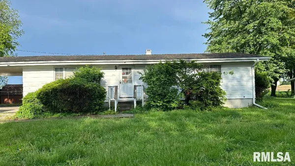 $85,000 | 190 South East Street, Hull, IL 62343