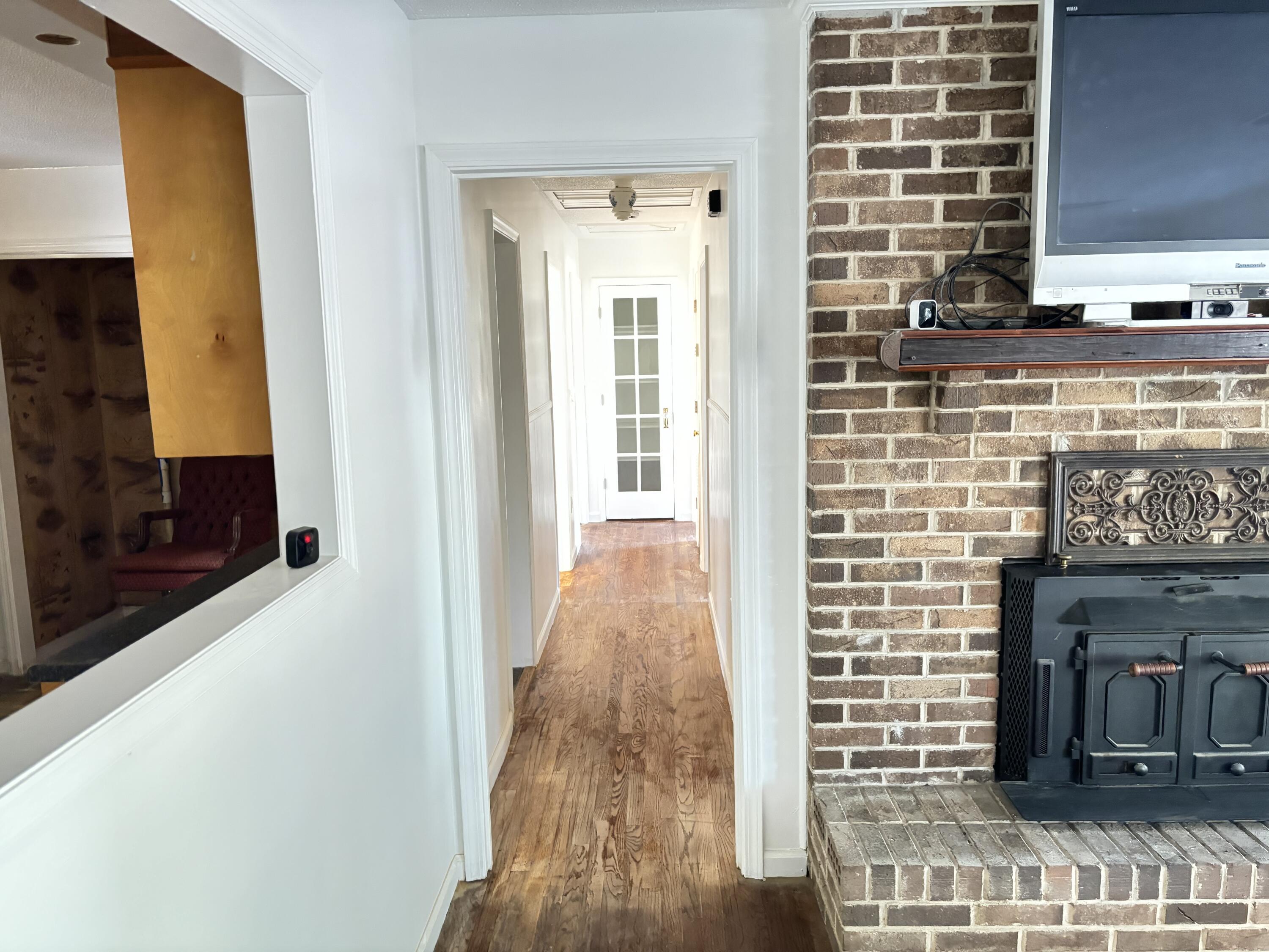 135 Clyde Circle Walterboro, SC 29488 - Photo 3 of 14 IMG_7839