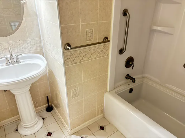 $2,100 | 135 Clyde Circle, Walterboro, SC 29488