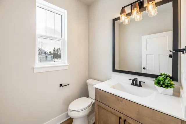 $720,589 | N74-w17930 N74-w17930 Mineral Drive, Menomonee Falls, WI 53051