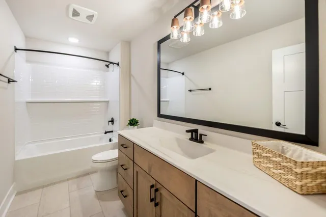 $720,589 | N74-w17930 N74-w17930 Mineral Drive, Menomonee Falls, WI 53051