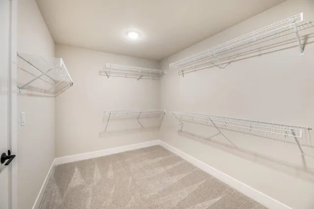 $720,589 | N74-w17930 N74-w17930 Mineral Drive, Menomonee Falls, WI 53051