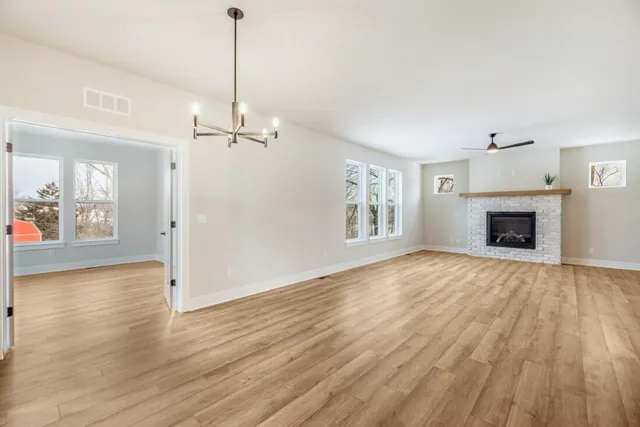 $720,589 | N74-w17930 N74-w17930 Mineral Drive, Menomonee Falls, WI 53051