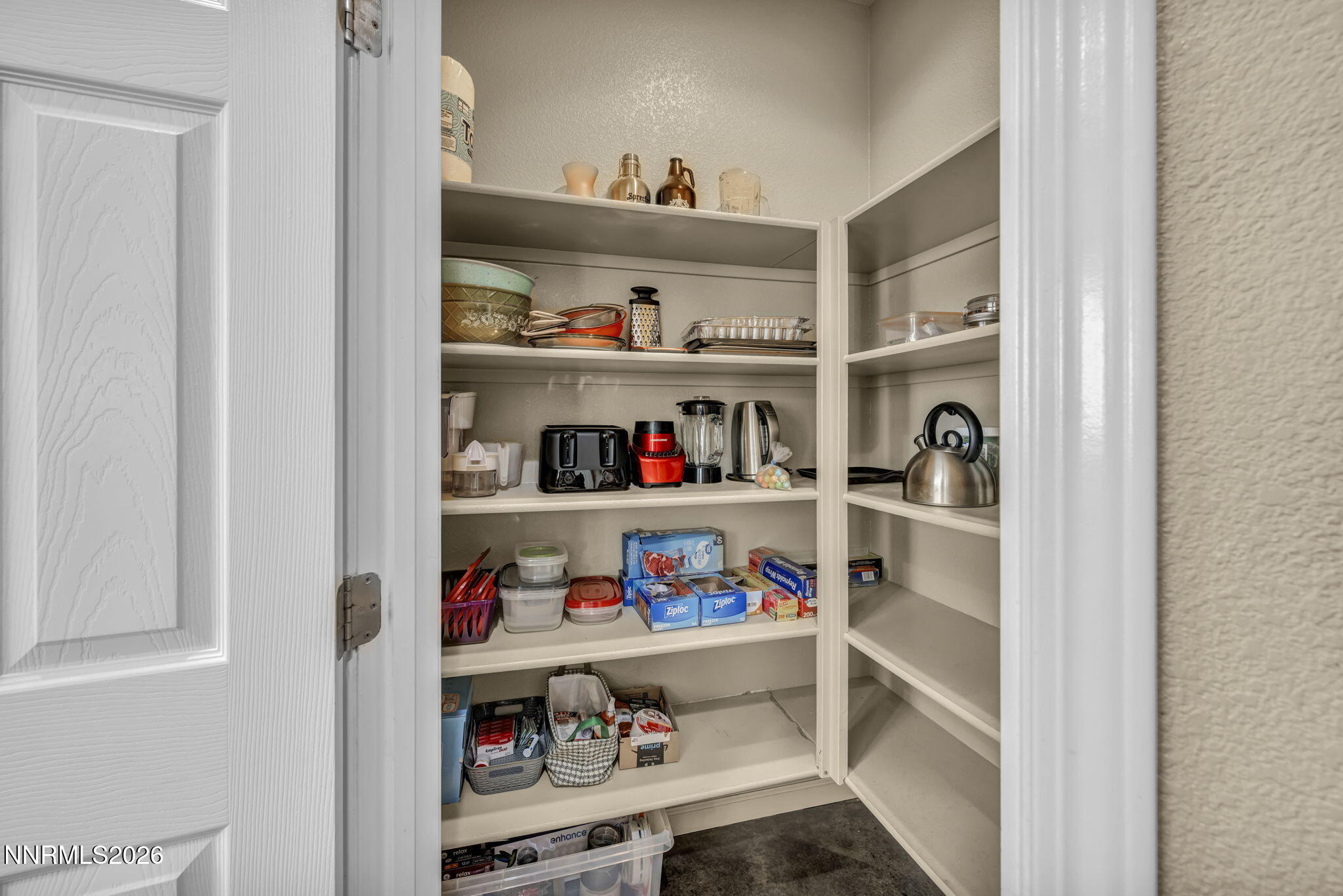 3680 Coastal Street Reno, NV 89512 - Photo 11 of 72 10ff