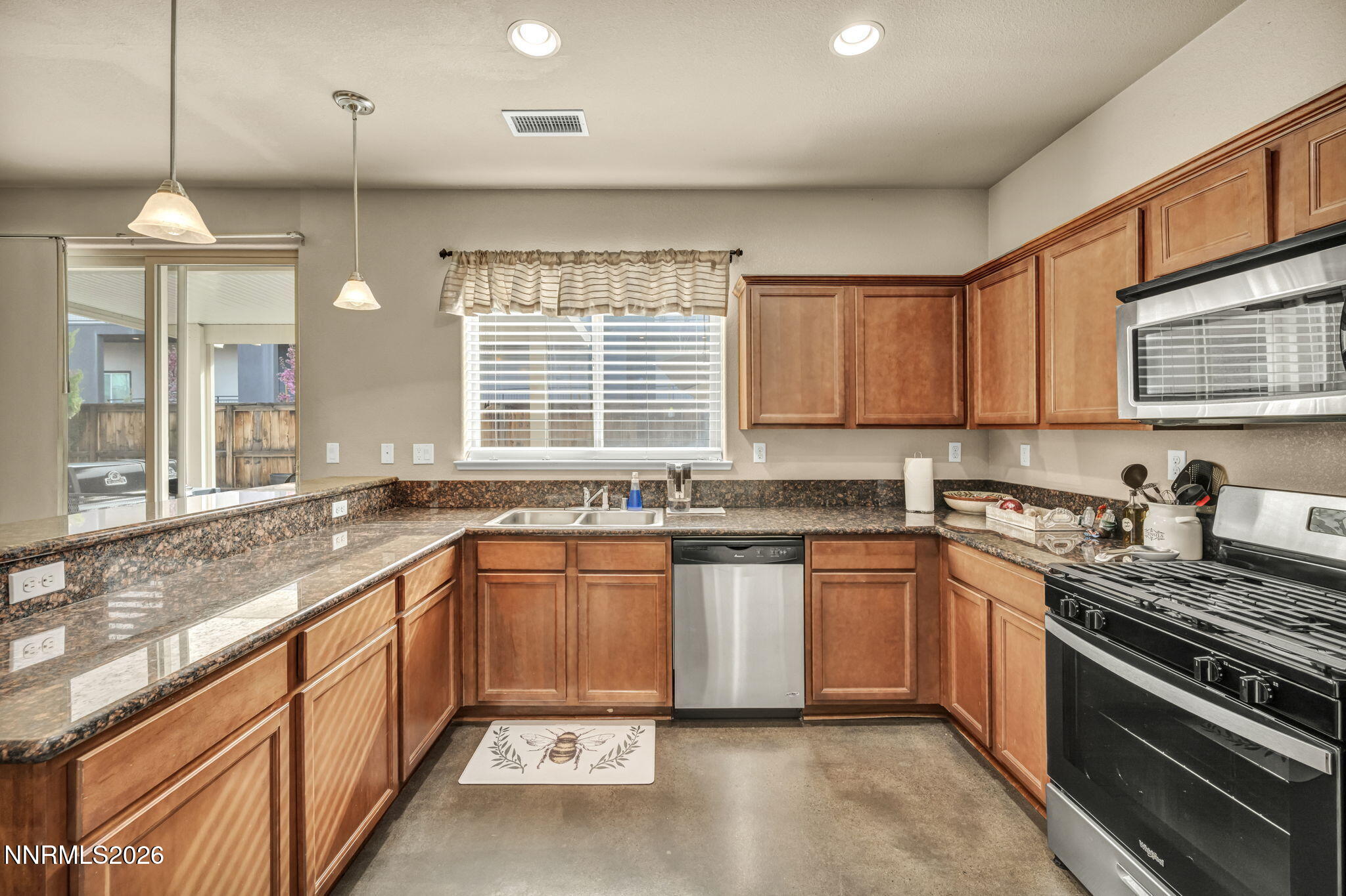 3680 Coastal Street Reno, NV 89512 - Photo 8 of 72 10d