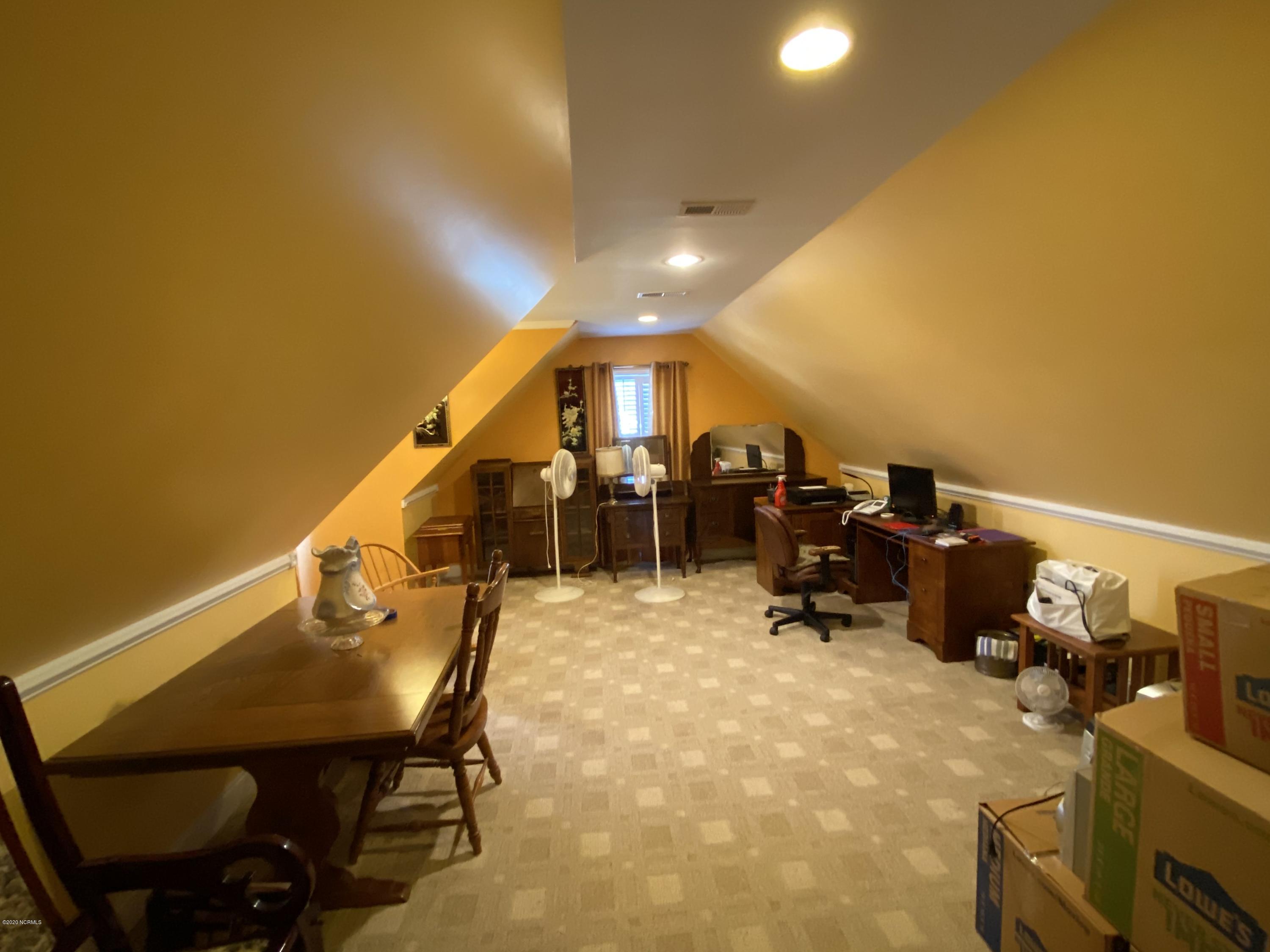 114 Raccoon Run Washington, NC 27889 - Photo 15 of 20 015 114 Raccoon Run bonus room