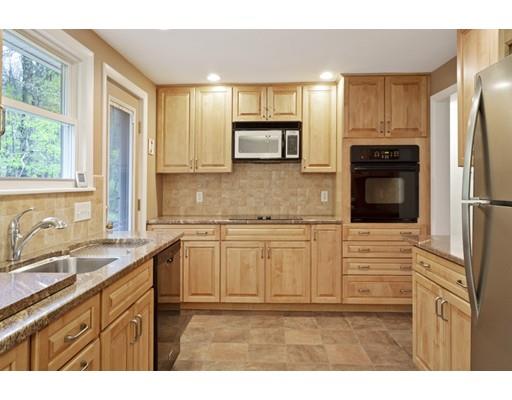 9 Livoli Road Framingham, MA 01701 - Photo 11 of 30 Gallery Image 11