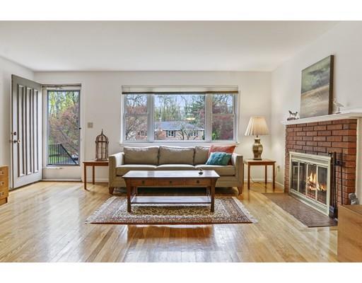 9 Livoli Road Framingham, MA 01701 - Photo 3 of 30 Gallery Image 3