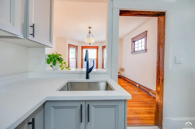 $359,900 | 735 Missouri Street, Lawrence, KS 66044