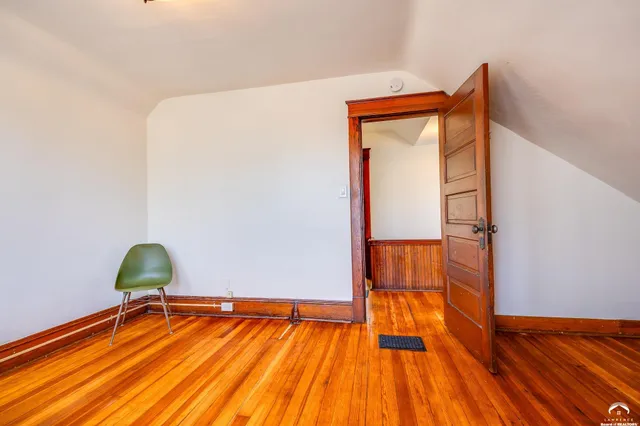 $359,900 | 735 Missouri Street, Lawrence, KS 66044