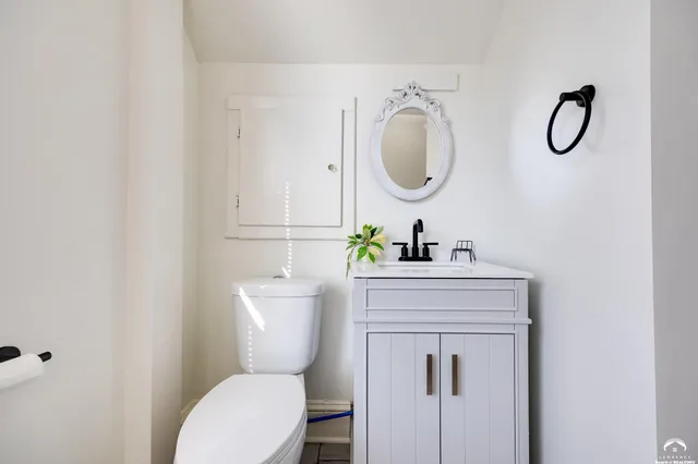 $359,900 | 735 Missouri Street, Lawrence, KS 66044