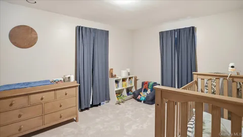 $1,599,999 | 16 Daniel Lane, Dix Hills, NY 11746