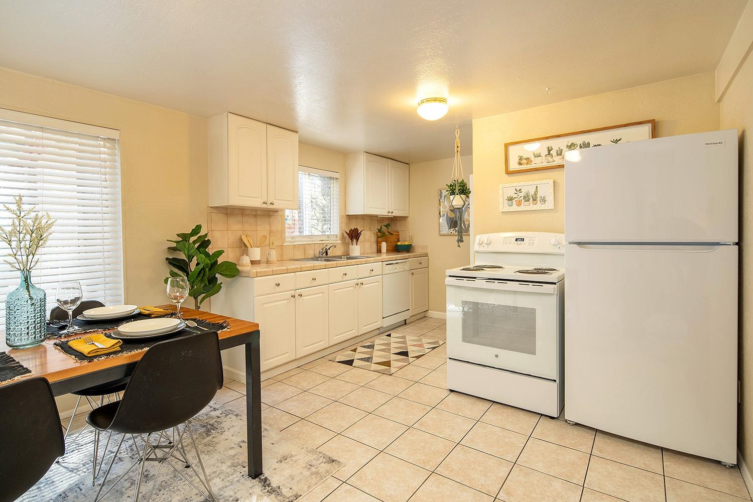 13505 Moraine Road Truckee, CA 96161 - Photo 5 of 21