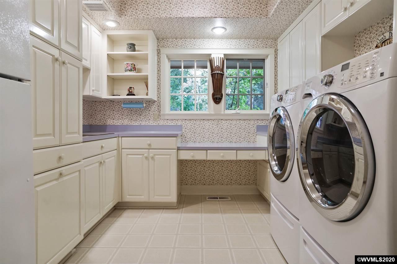 4337 Orchard Heights Road Northwest Salem, OR 97304 - Photo 21 of 42 Gallery Image 21