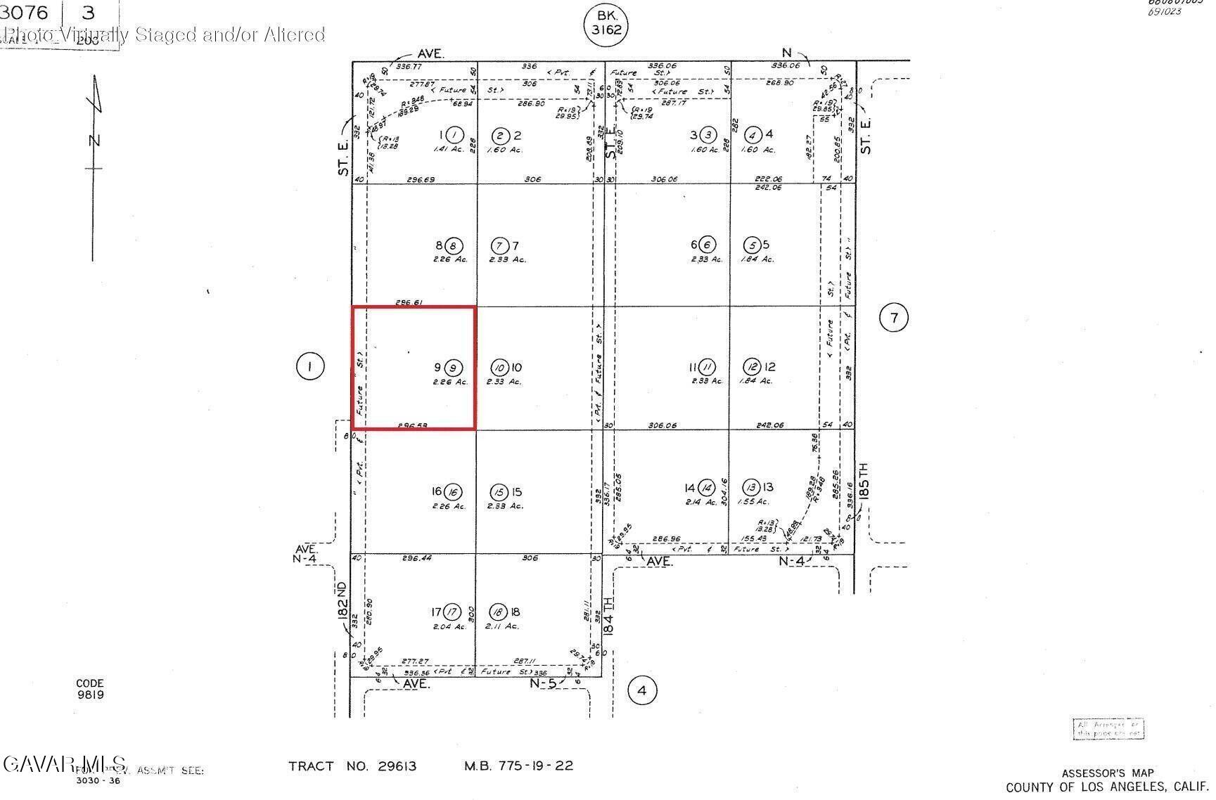 St Street East Palmdale, CA 93591 - Photo 3 of 3 a picture of a bathroom with a shower