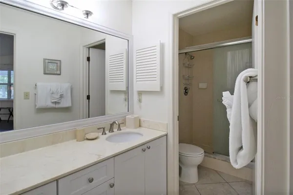 $7,700 | 1260 Siesta Bayside Drive, Unit 1260A, Sarasota, FL 34242