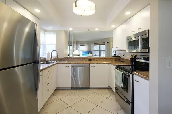 $7,700 | 1260 Siesta Bayside Drive, Unit 1260A, Sarasota, FL 34242
