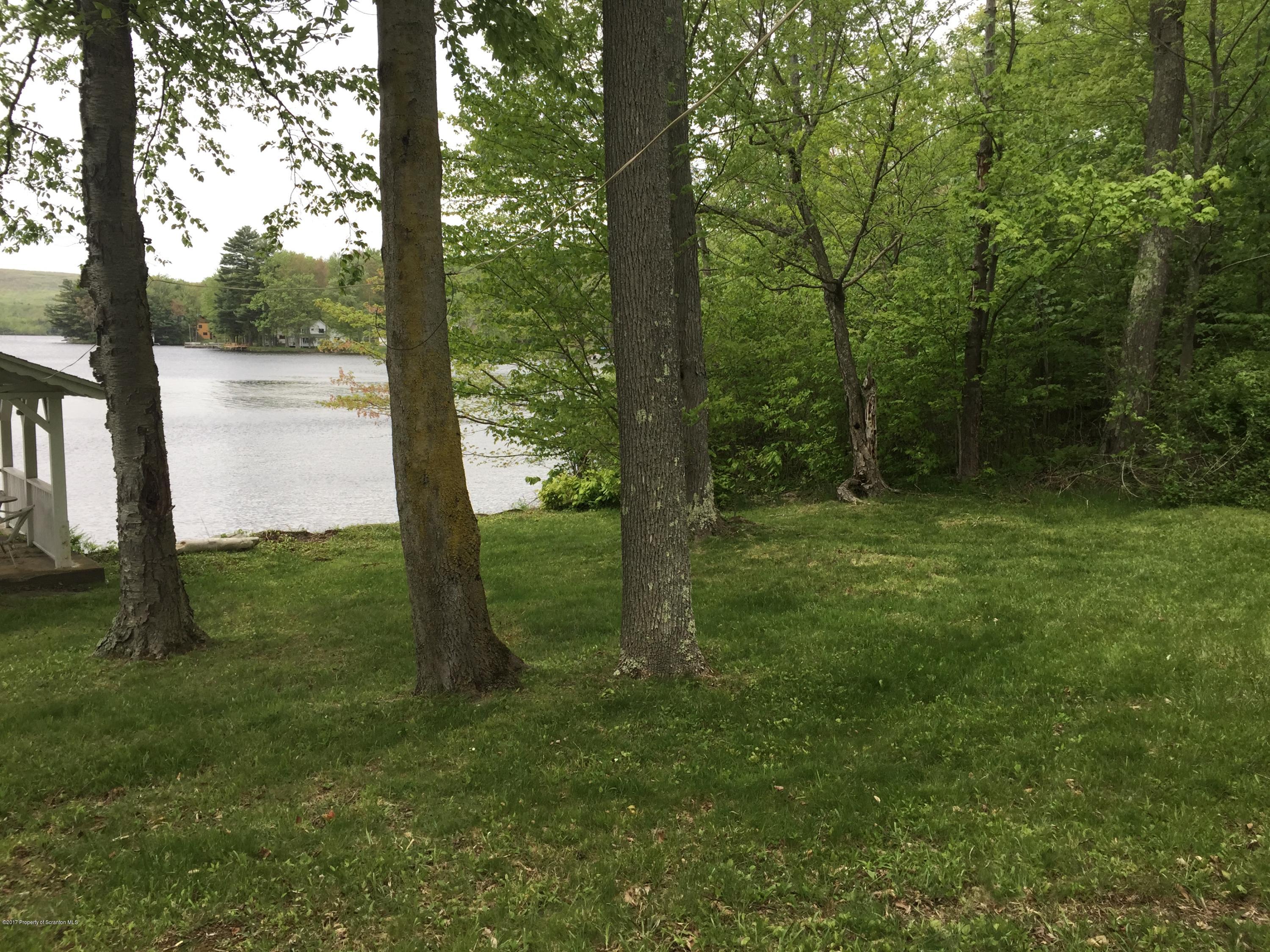 227 Silkmans Road Lake Ariel, PA 18436 - Photo 31 of 36 Gallery Image 31