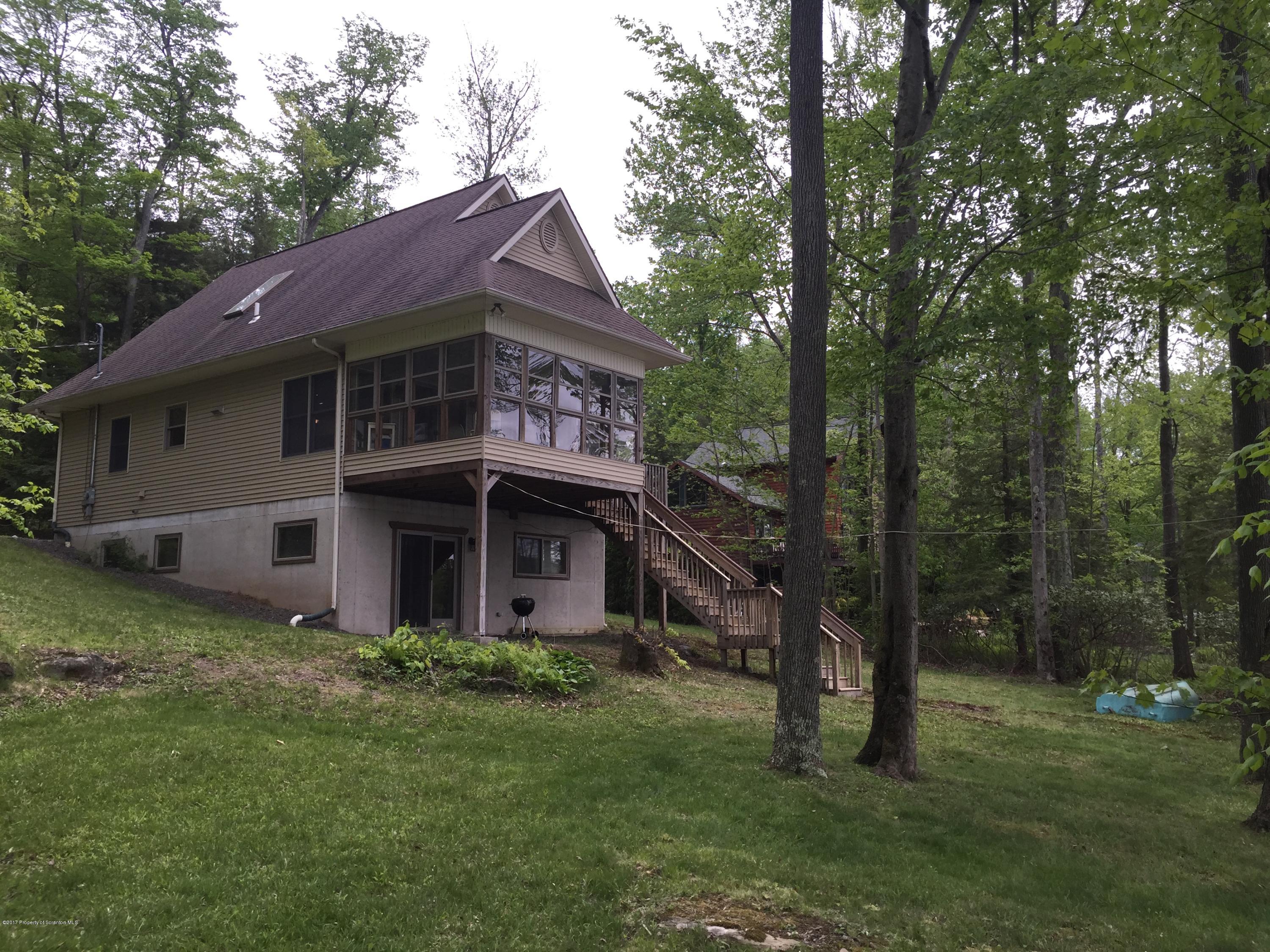227 Silkmans Road Lake Ariel, PA 18436 - Photo 32 of 36 Gallery Image 32