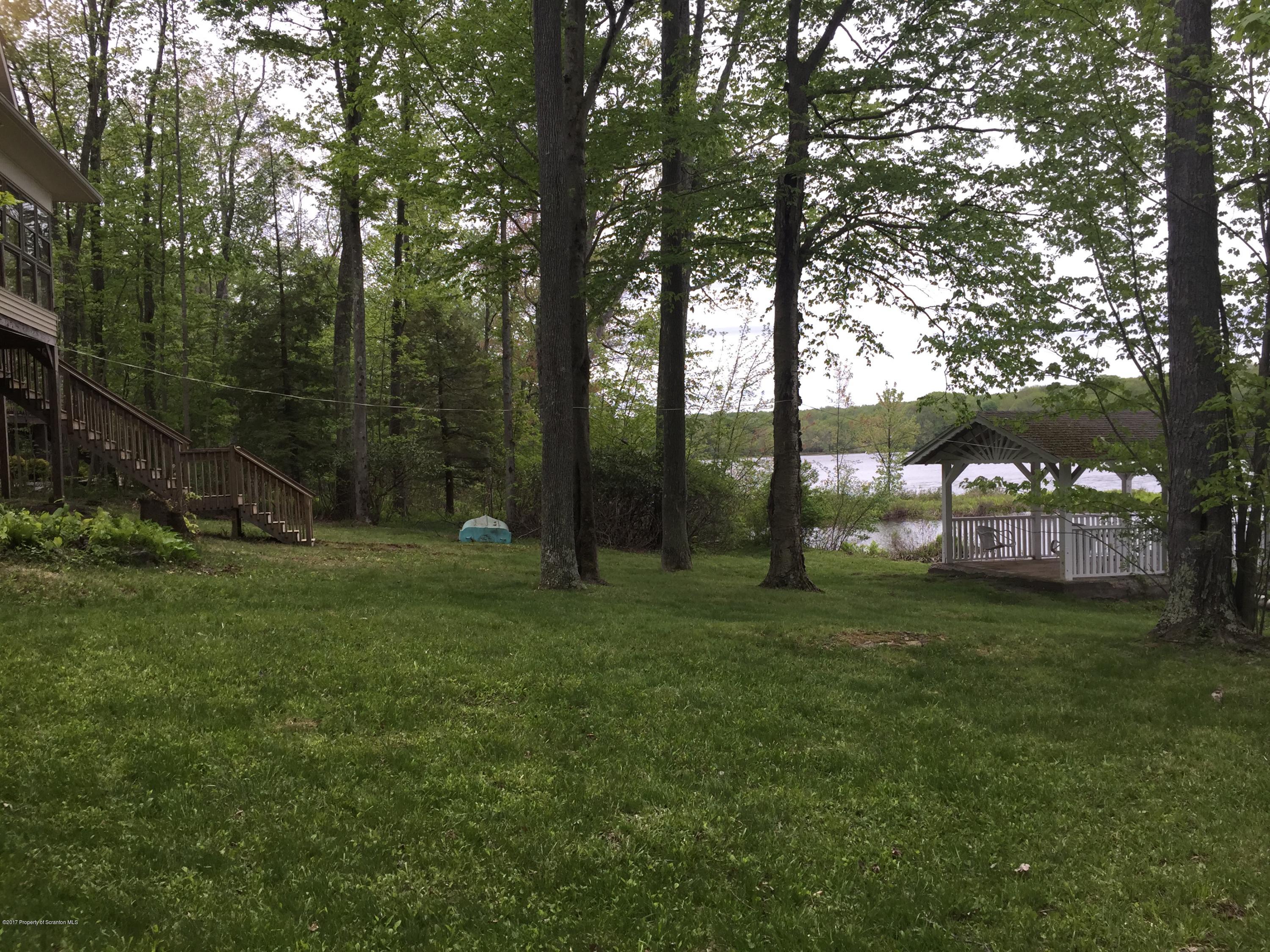 227 Silkmans Road Lake Ariel, PA 18436 - Photo 33 of 36 Gallery Image 33