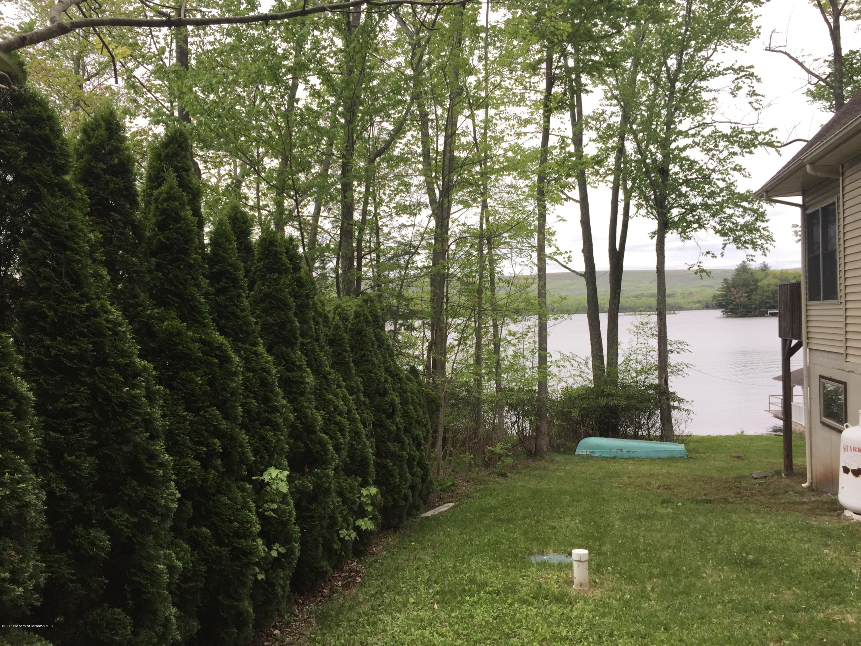 227 Silkmans Road Lake Ariel, PA 18436 - Photo 35 of 36 Gallery Image 35