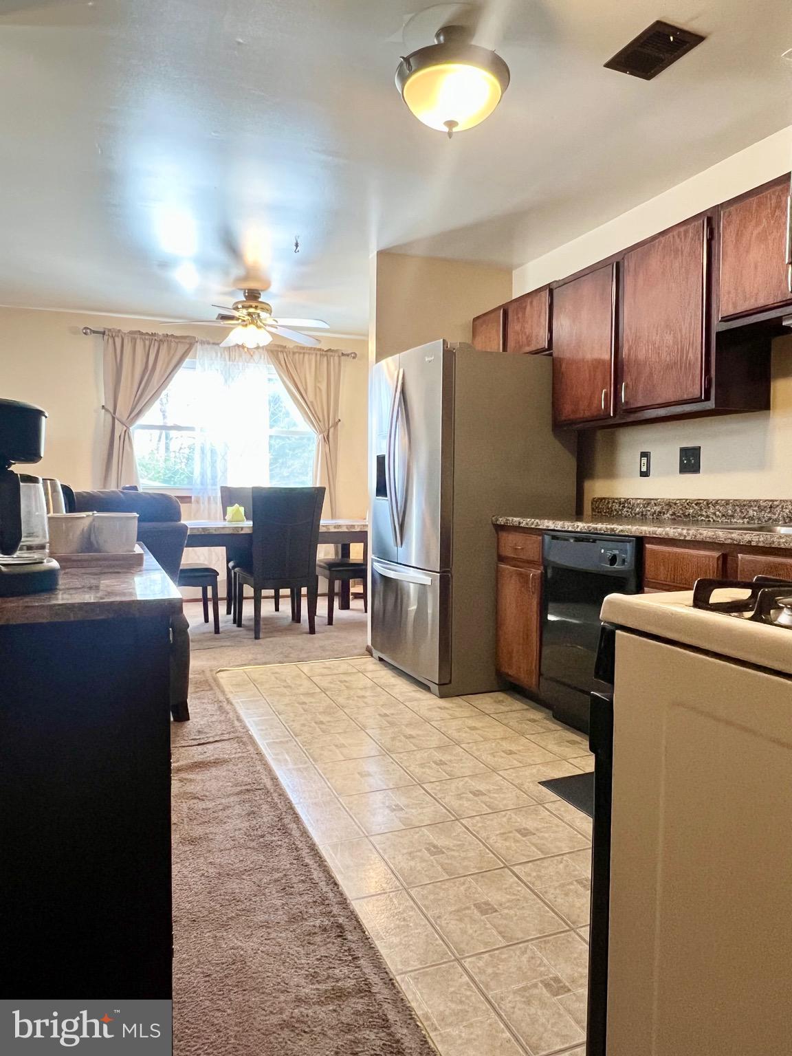 35 Colgate Court Atco, NJ 08004 - Photo 15 of 28