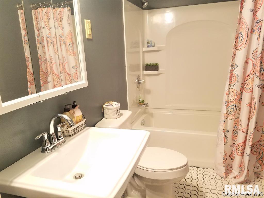 10 Weston Place Springfield, IL 62711 - Photo 25 of 25 Gallery Image 25