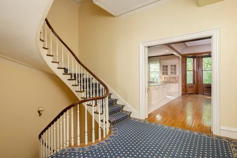 $21,950,000 | 129 Commonwealth Avenue, Boston, MA 02116