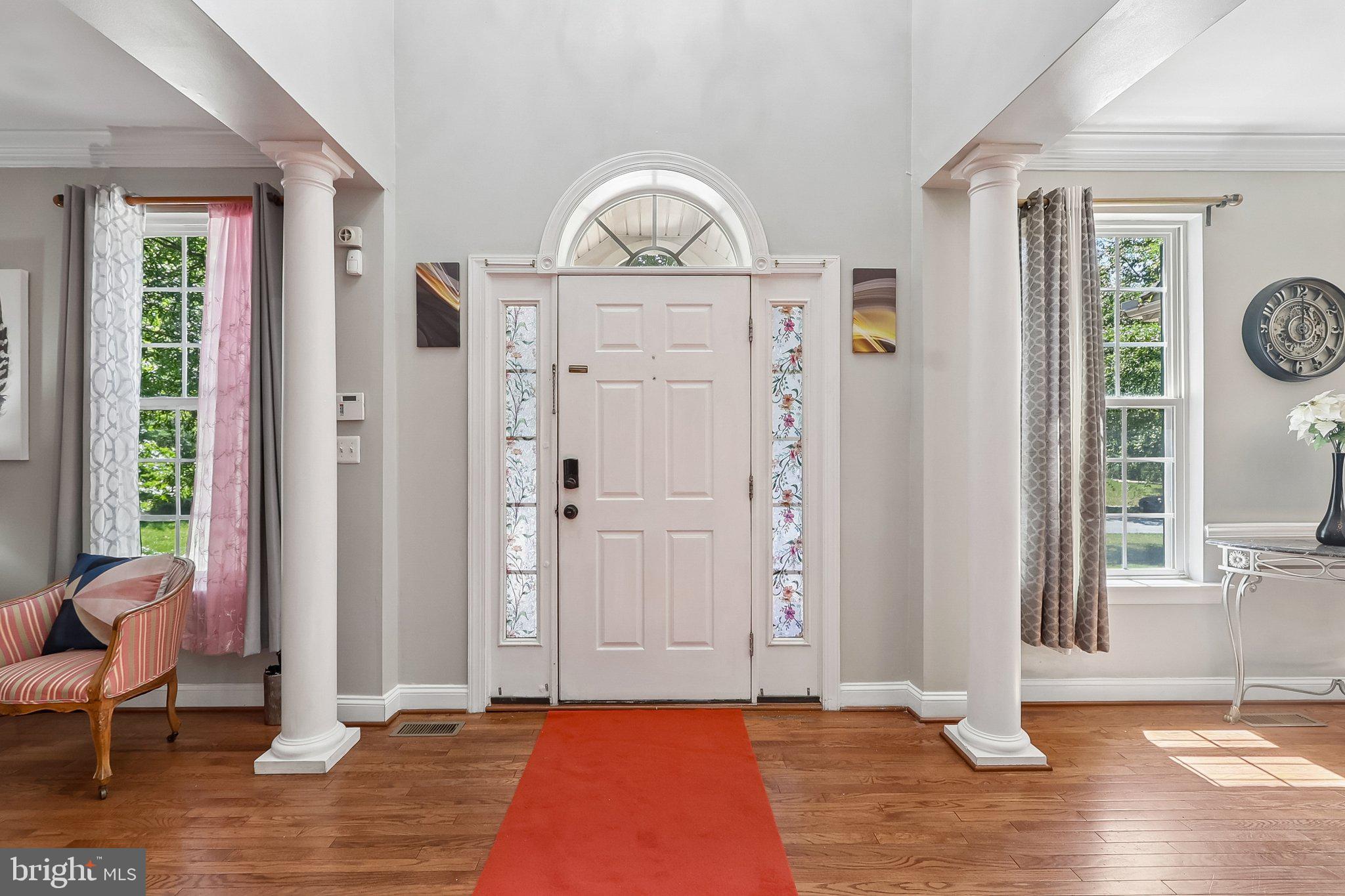 9003 Eldon Drive Clinton, MD 20735 - Photo 2 of 54 Inviting entryway with vibrant accents.