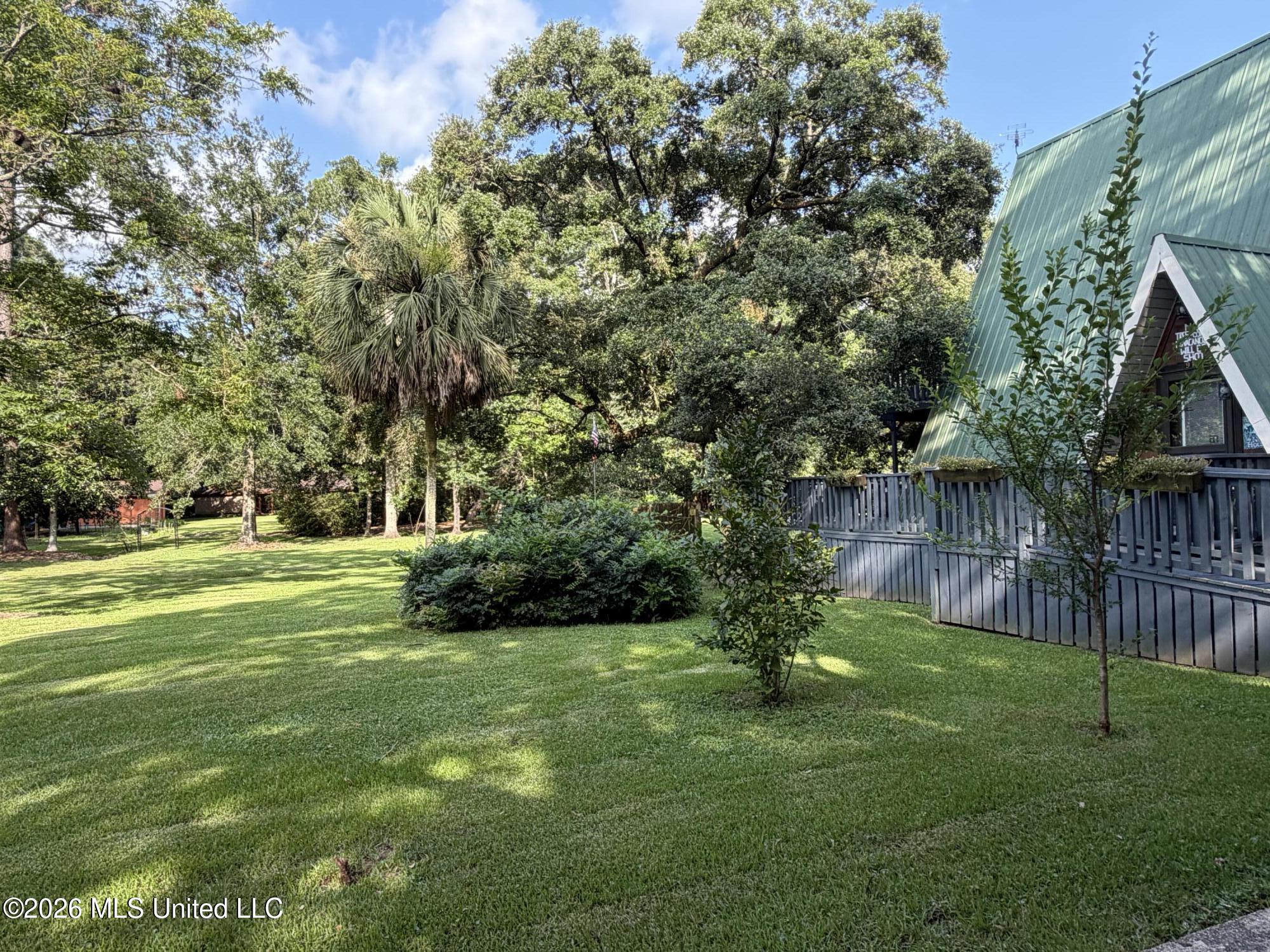 9141 Heather Lane Moss Point, MS 39562 - Photo 11 of 66 IMG_0725