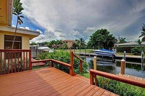 737 Northeast 70th Street Boca Raton, FL 33487 - Photo 3 of 16 Ext Deck