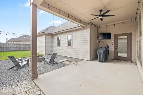 $223,000 | 112 Gilmore Road, Youngsville, LA 70592