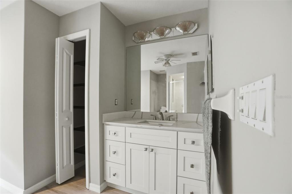 8038 Madrid Road Weeki Wachee, FL 34613 - Photo 11 of 58