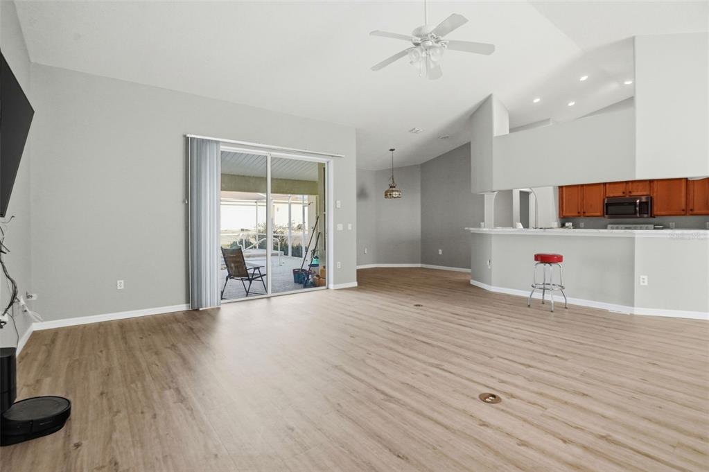 8038 Madrid Road Weeki Wachee, FL 34613 - Photo 19 of 58