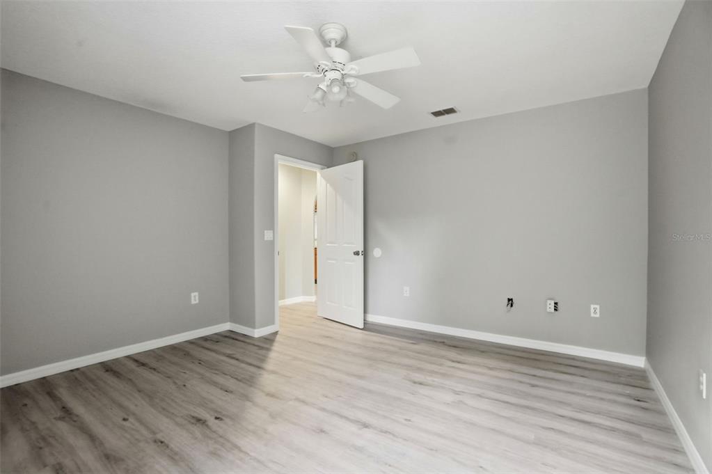 8038 Madrid Road Weeki Wachee, FL 34613 - Photo 30 of 58