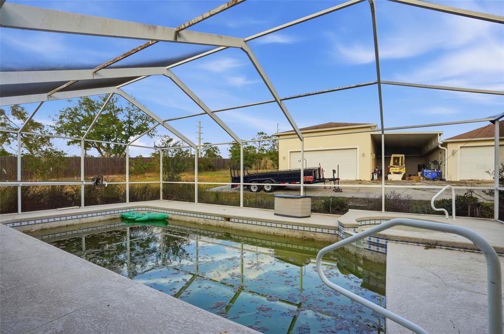 8038 Madrid Road Weeki Wachee, FL 34613 - Photo 37 of 58