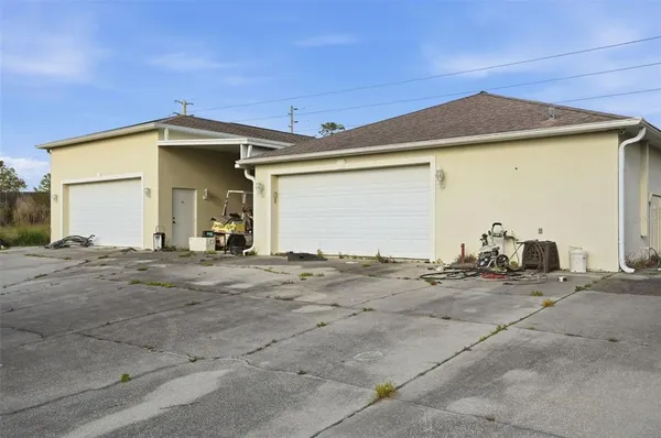$599,000 | 8038 Madrid Road, Weeki Wachee, FL 34613