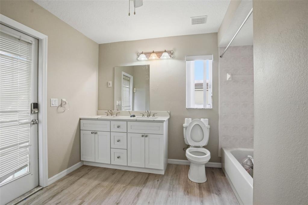 8038 Madrid Road Weeki Wachee, FL 34613 - Photo 10 of 58