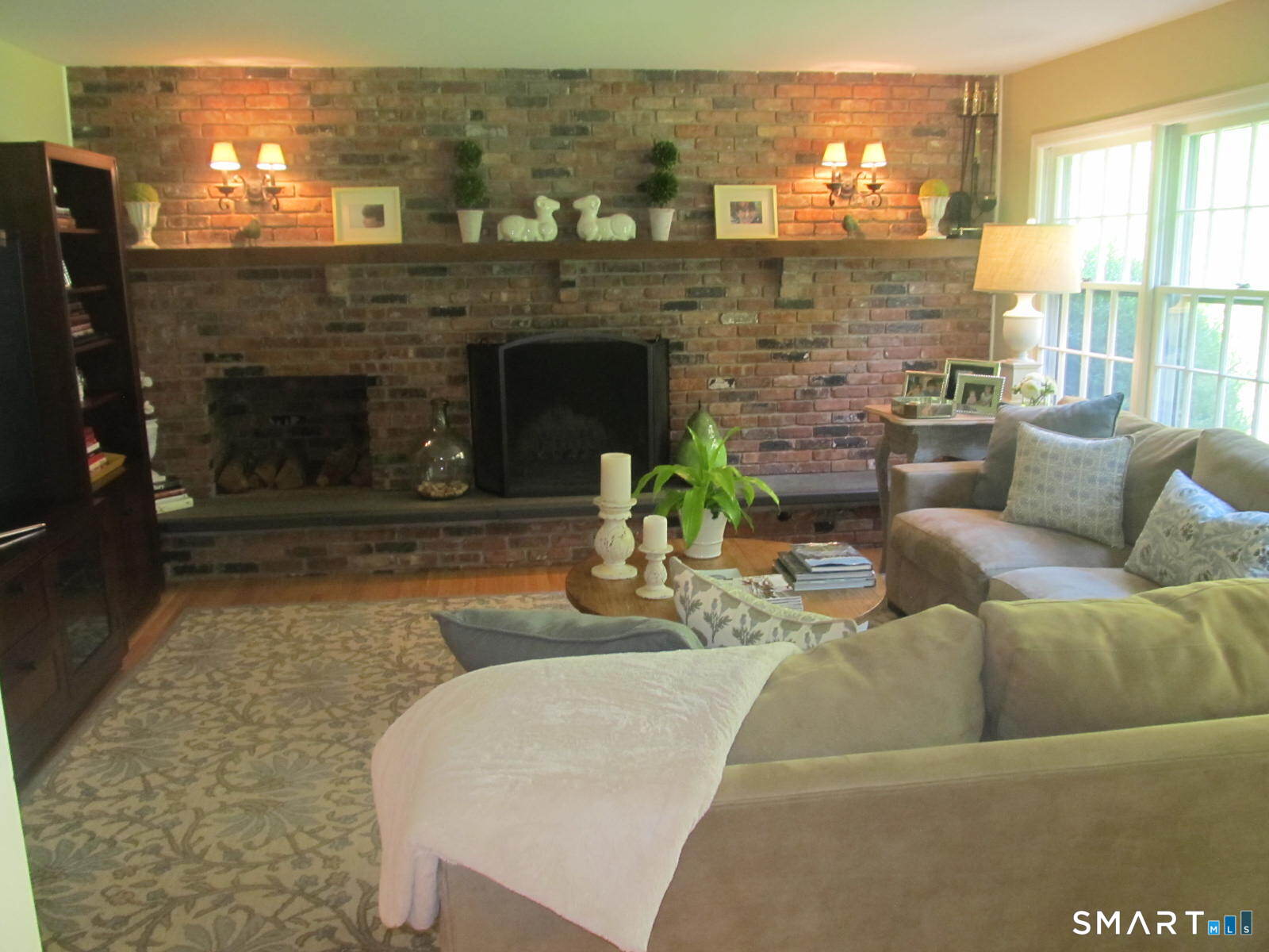 47 Barringer Road Darien, CT 06820 - Photo 13 of 37