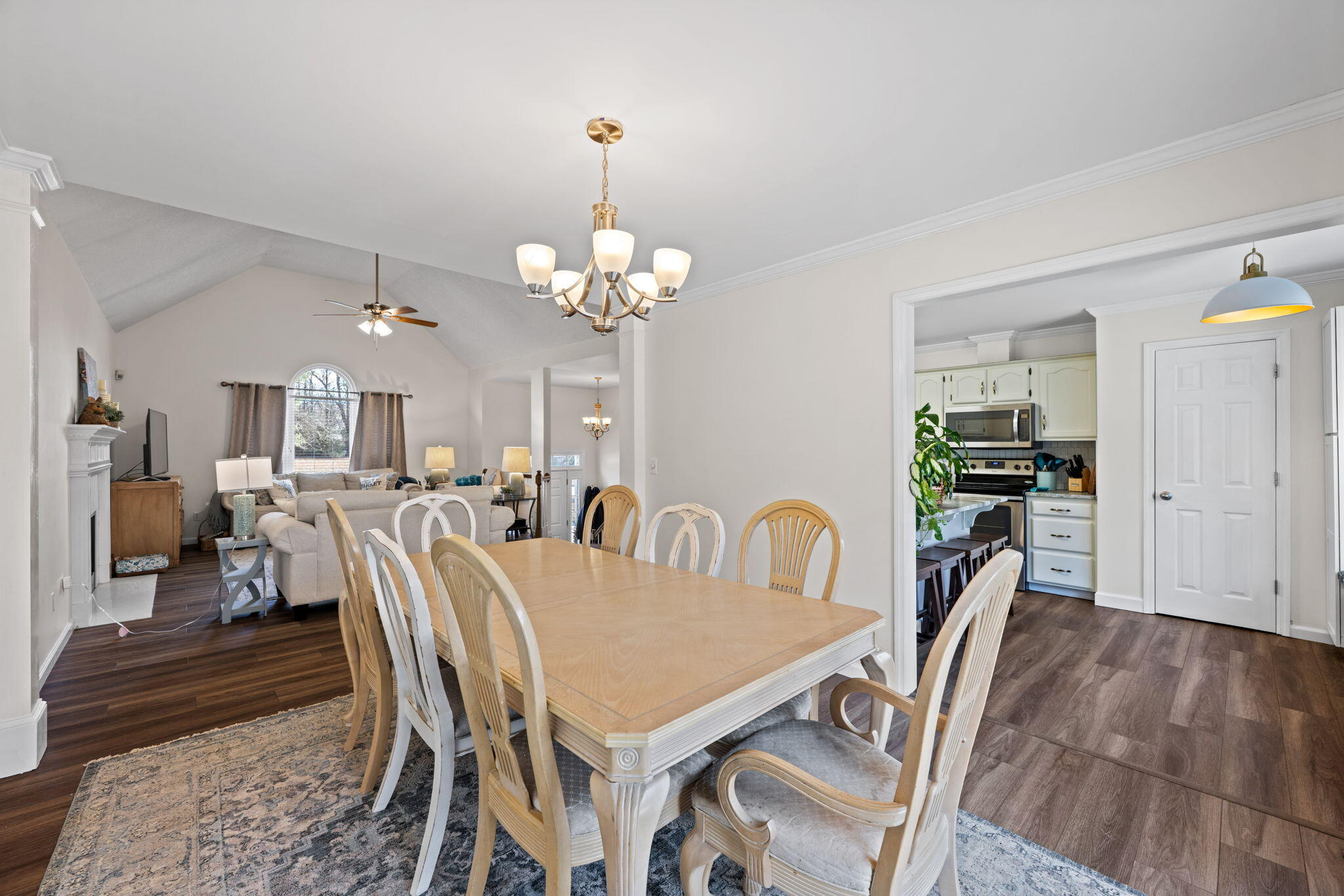 5515 Misty Valley Drive Ooltewah, TN 37363 - Photo 12 of 37 22-web-or-mls-DSC_2963