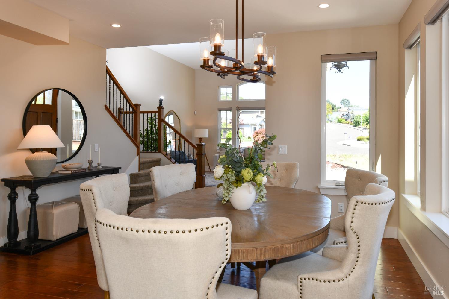 1802 Bella Vista Way Santa Rosa, CA 95403 - Photo 17 of 49
