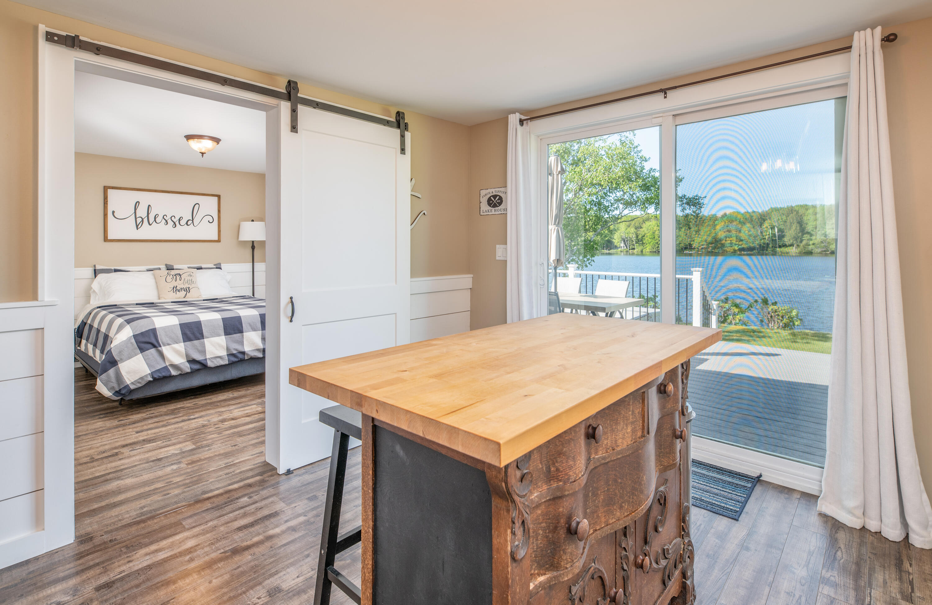 87 Roberts Shore Road Liberty, ME 04949 - Photo 24 of 51 Interior4