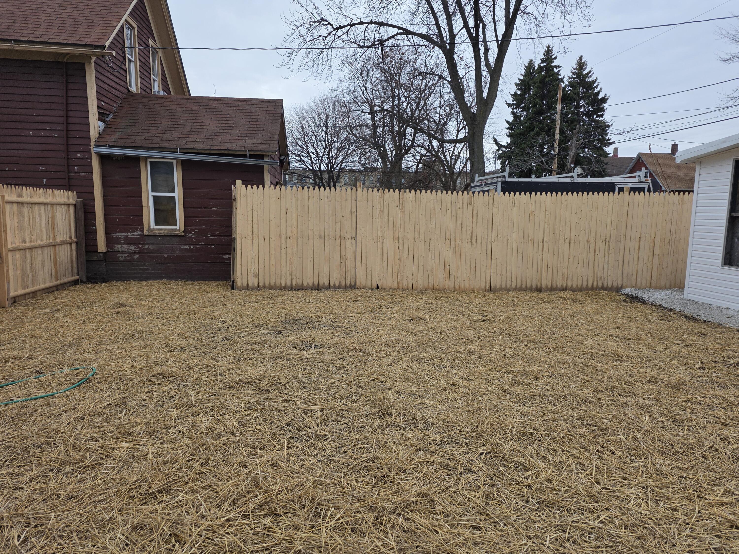 1608 South Memorial Drive Racine, WI 53403 - Photo 15 of 16 26306 (1)