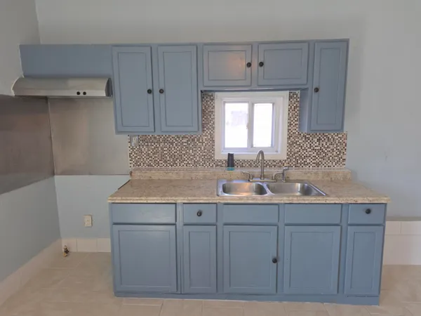 $180,000 | 1608 South Memorial Drive, Racine, WI 53403