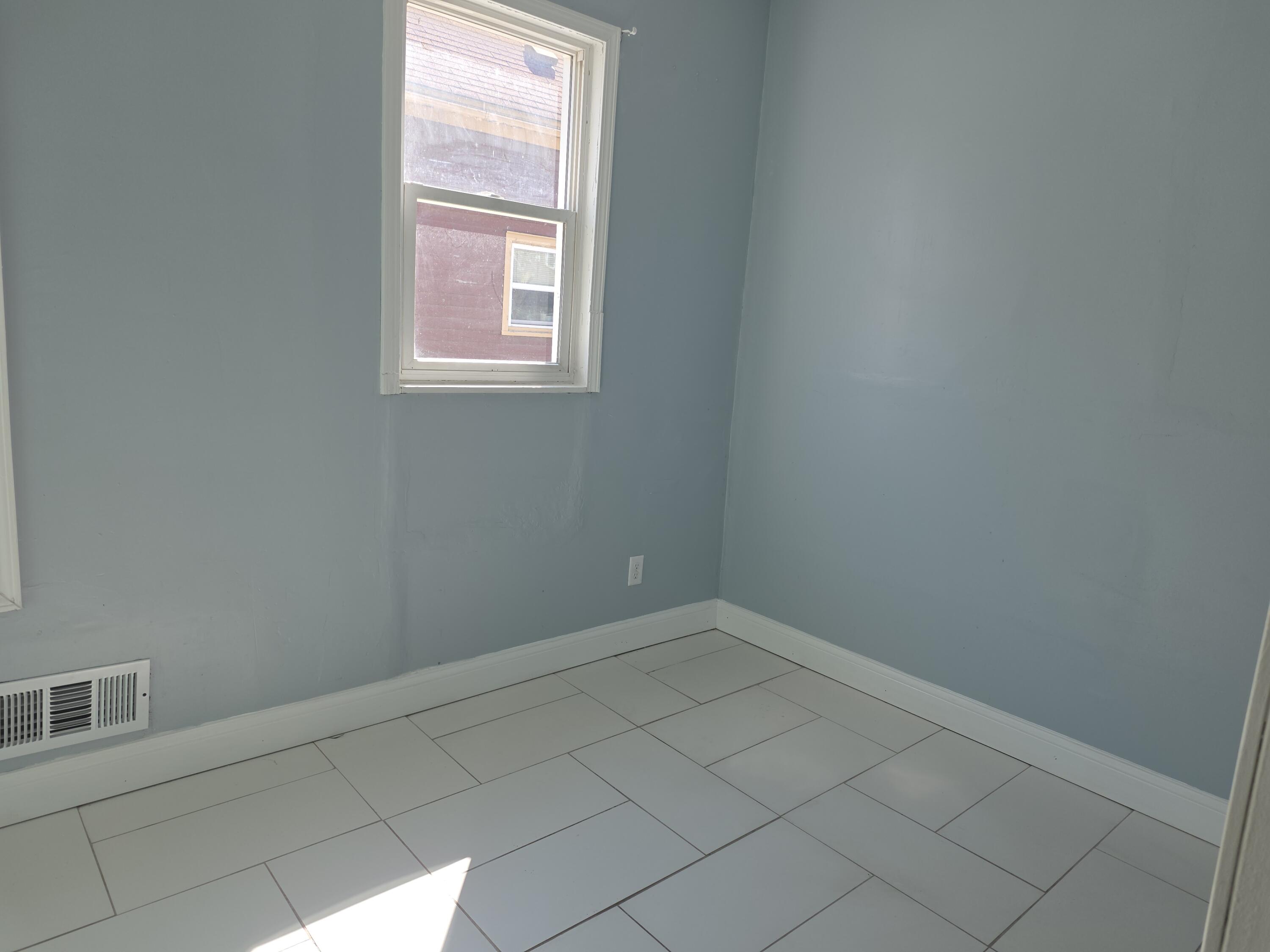 1608 South Memorial Drive Racine, WI 53403 - Photo 8 of 16 room