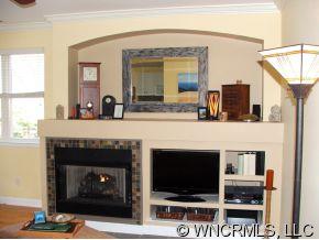 73 Ridgetop Circle, Unit 3 Brevard, NC 28712 - Photo 8 of 12 Gallery Image 8